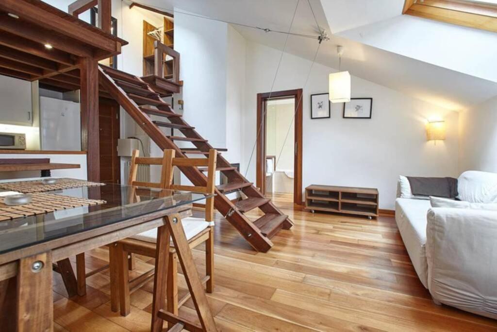 Appartement Atico Con Chimenea